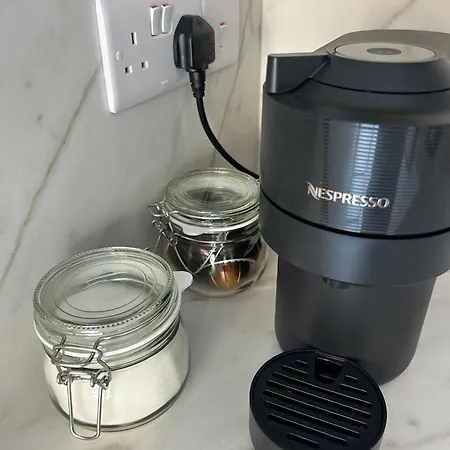 Urban Retreat- 500m From The * Limassol