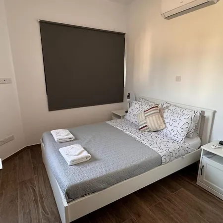 Case de vacanță Urban Retreat- 500m From The Limassol
