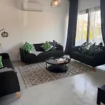 Urban Retreat- 500m From The Casa vacanze *